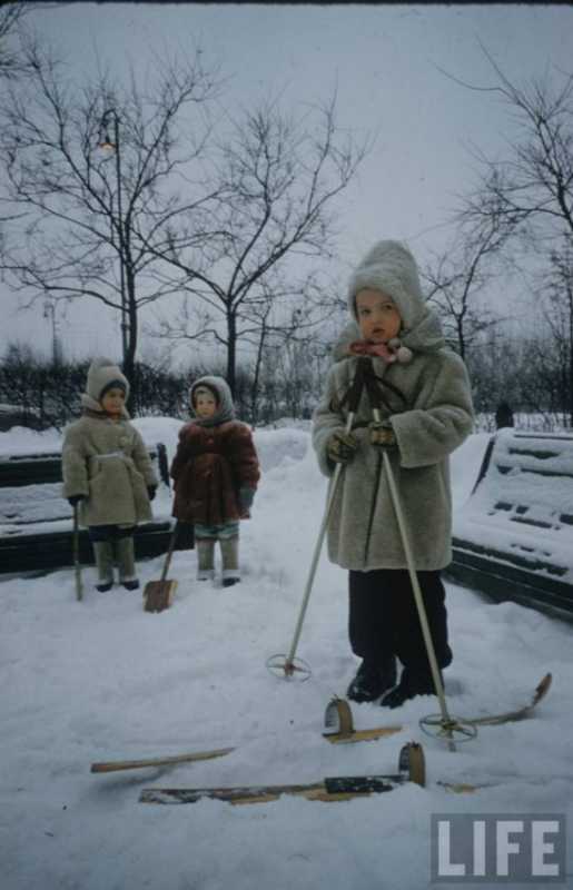 Один морозный день из жизни Москвы в 1959-ом.